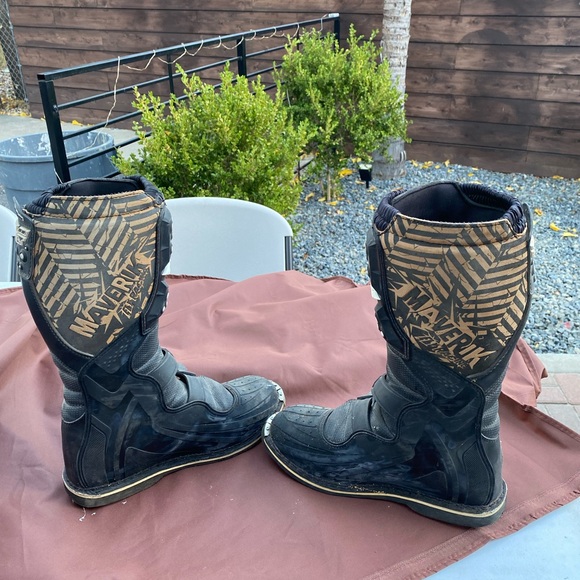 Motocross boots - Picture 1 of 4